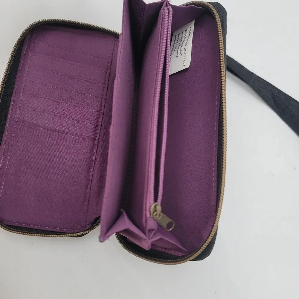 Travelon womens wallet